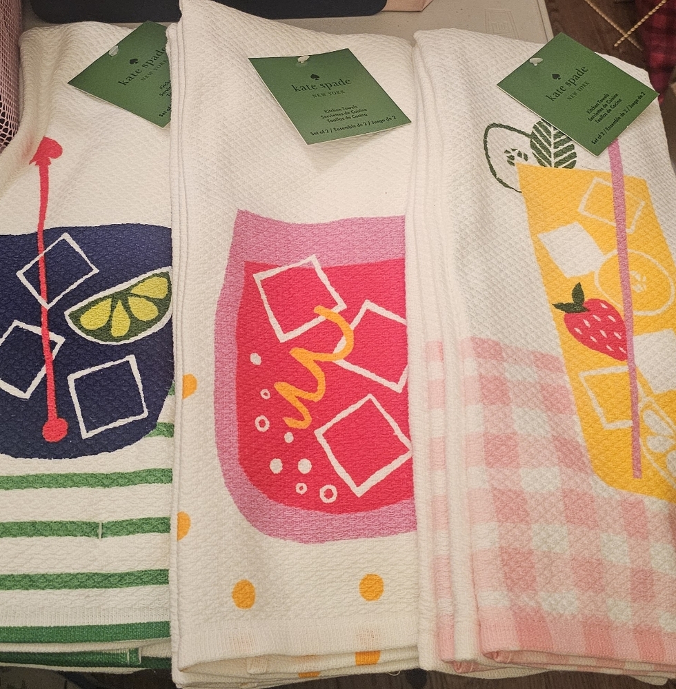Colorful Drink-Themed Kitchen Towels